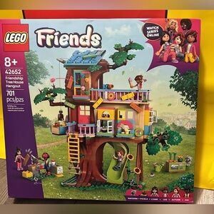 LEGO Friends Treehouse Adventure Set - Multicolor